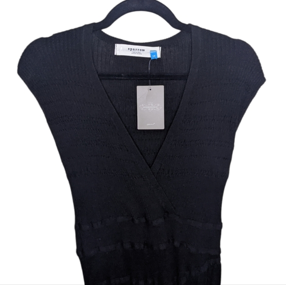 NWT Anthropologie Black Midi Sweater Dress – Size M 🖤 - Picture 5 of 11